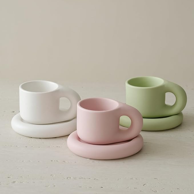 WENSHUO Chubby Funny Coffee Mug, Novelty Cute Cup and Saucer, Matte Crème, 9 oz (Mint Green)