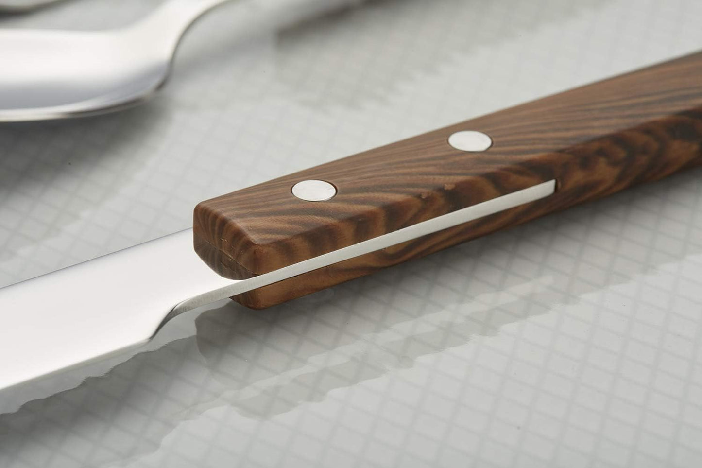 ANNOVA 20 Piece Silverware Set, Service for 4, Stainless Steel Retro/Rivet Walnut Wood Tableware Kitchen Flatware Set Utensils, Includes Dinner Knives, Forks, Spoons, Salad Forks & Dessert Spoons