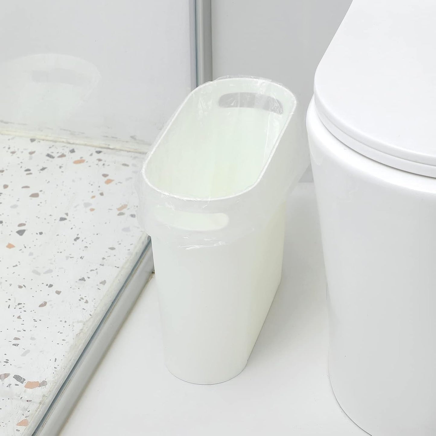 rejomiik Small Trash Can, 3.5 Gallon Slim Garbage Can Plastic Waste Basket with Handles Container Bin for Narrow Spaces Bathroom, Bedroom, Kitchen, Office at Home, White