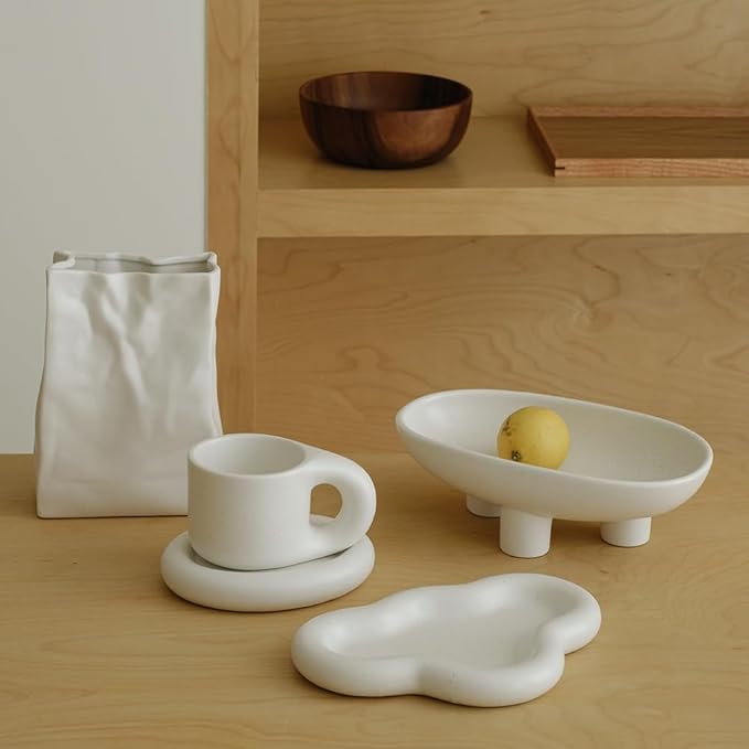 WENSHUO Chubby Funny Coffee Mug, Novelty Cute Cup and Saucer, Matte Crème, 9 oz (Nacre White)