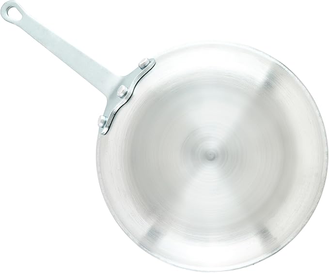 Winco Commercial-Grade Aluminium Fry Pan/Skillet, Mirror Finish, 8"