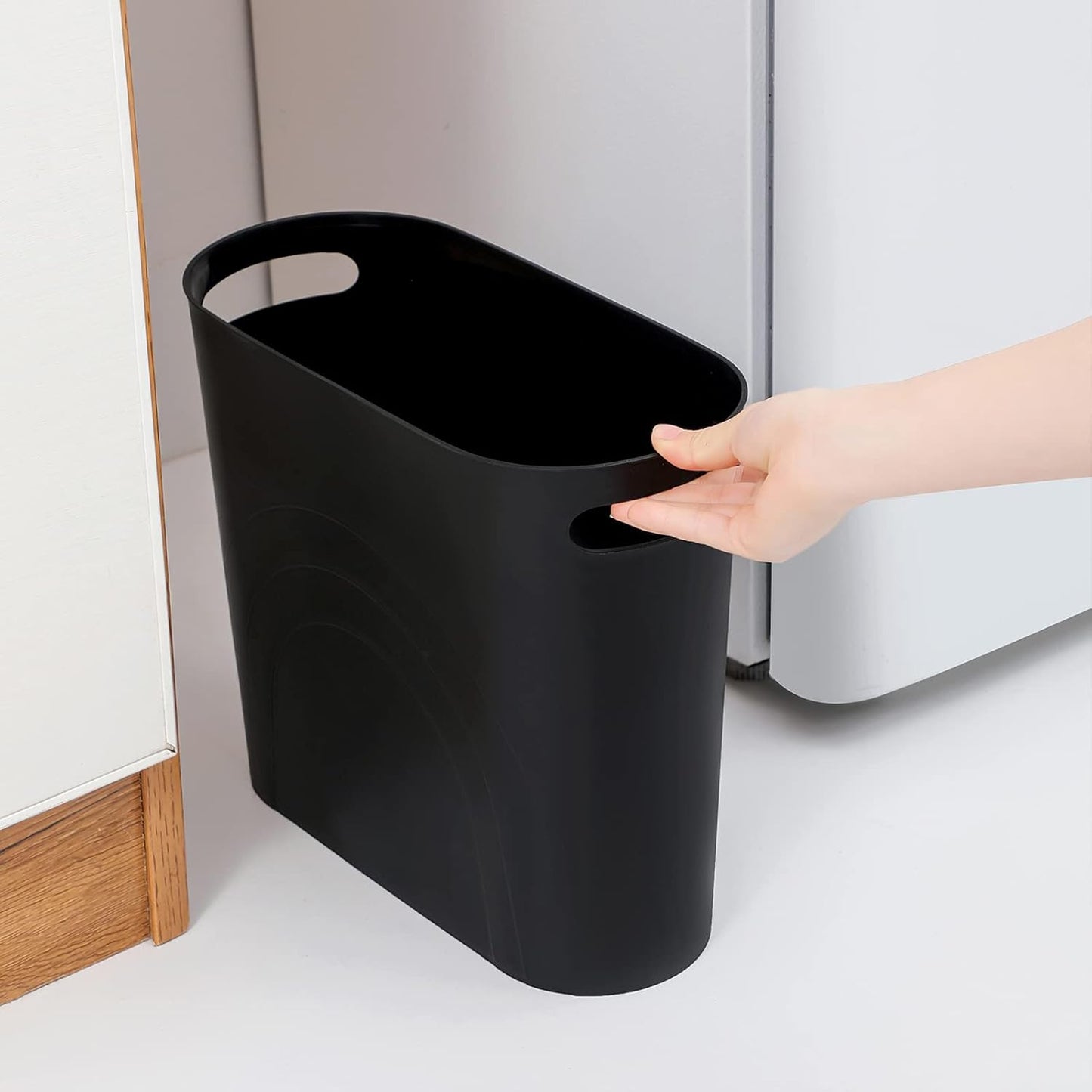 rejomiik Small Trash Can, 3.5 Gallon Slim Garbage Can Plastic Waste Basket with Handles Container Bin for Narrow Spaces Bathroom, Bedroom, Kitchen, Office at Home, Black