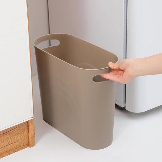 rejomiik Small Trash Can, 3.5 Gallon Slim Garbage Can Plastic Waste Basket with Handles Container Bin for Narrow Spaces Bathroom, Bedroom, Kitchen, Office at Home, Khaki