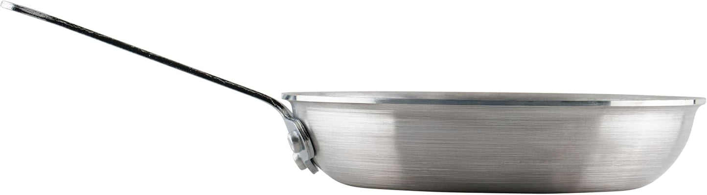 Winco Commercial-Grade Aluminium Fry Pan/Skillet, Satin Finish, 8"