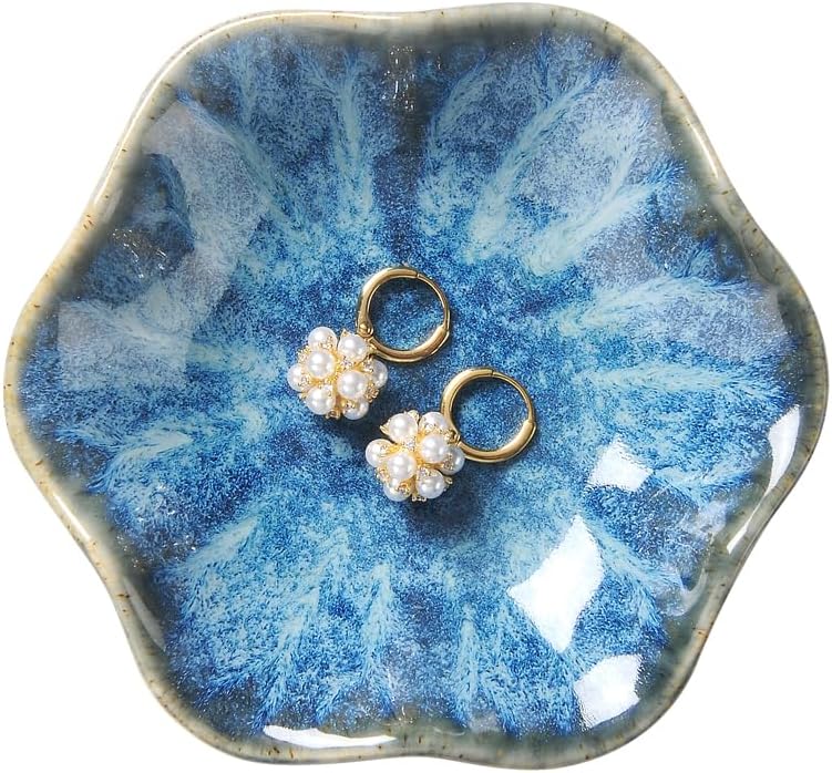 2PCS Lotus Leaf Shape Ring Holder Dish, Small Key Bowl, Ceramic Trinket Tray Jewelry Dish Organizing Necklace Earrings for Mom Friend Sister, All Jewelries Are NOT Included. White+Light Blue.