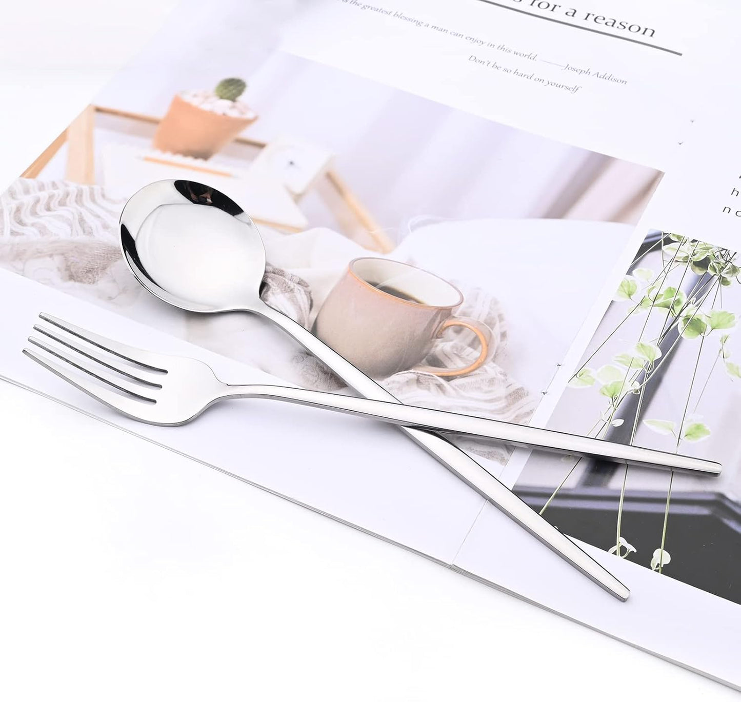 24-Piece Mirror Silver Polished Flatware, 18/0 Stainless Steel Dinnerware Set Include Knife Fork Spoon Teaspoon Cutlery Set For Home Restaurant and Party Service For 6, Dishwasher Safe