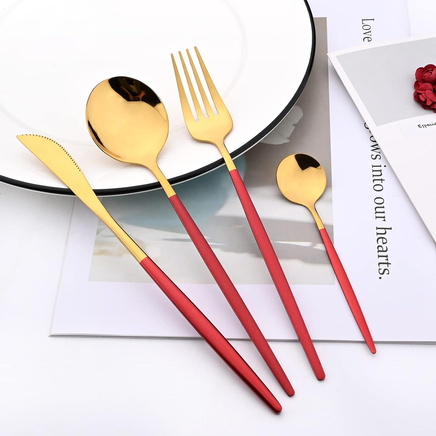 Mirror Cutlery Serving Set, 24-piece 18/0 Stainless Steel Silverware With Red Handle Simple & Modern Tableware For Home Party Restaurant Christmas Dinner, Service For 6 (Red Gold)