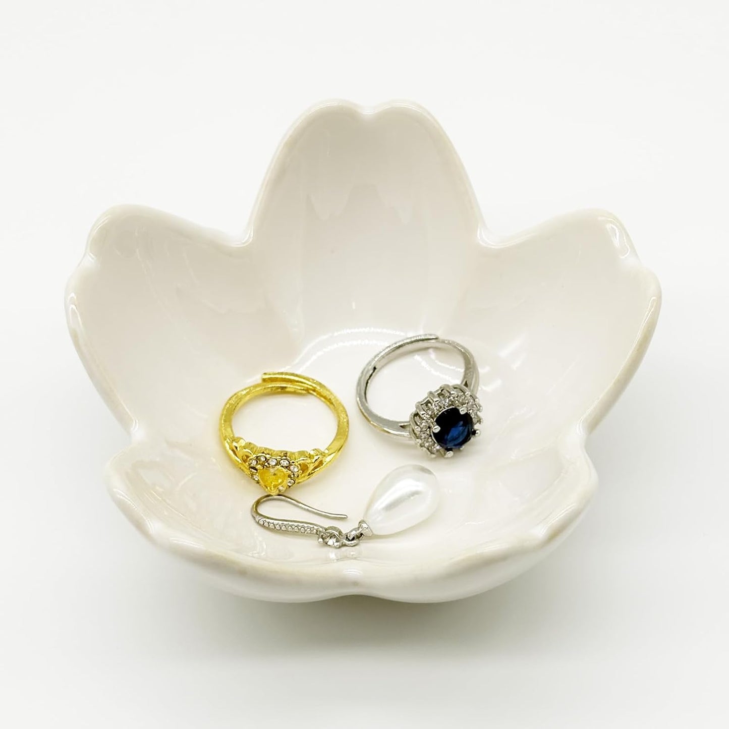 Small Flower Ring Dish Jewlery Tray, Ceramic Jewelry Dish Tray Cute Room Nightstand Decor Trinket Dish Bathroom Ring Holder Jewelry Plate Bowl Christmas Friendship Birthday Gifts for Women Mom