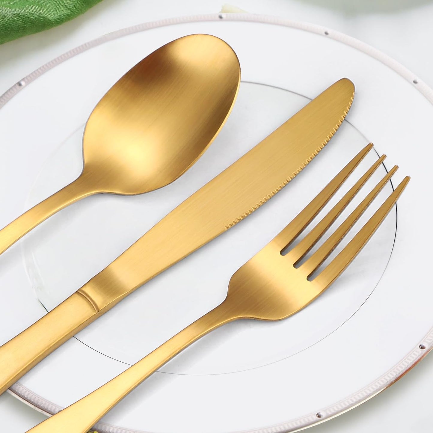 A·HOUSEWARE Gold Matte Cutlery Stainless Steel Silverware Satin Finish Flatware Set for 6 Tableware 30 Pieces Kitchen Eating Utensils for Home and Restaurant