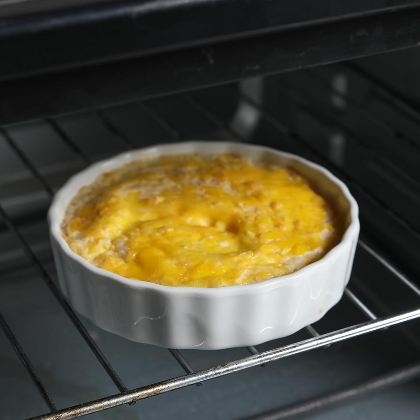 6oz Creme Brulee Ramekins Set of 4 - Ceramic Baking Dishes, Non-Stick Porcelain Pie Dish, Wave Round Baking Dish for Dessert, Pie, Tart, Souffles, Appetizers, Oven and Dishwasher Safe