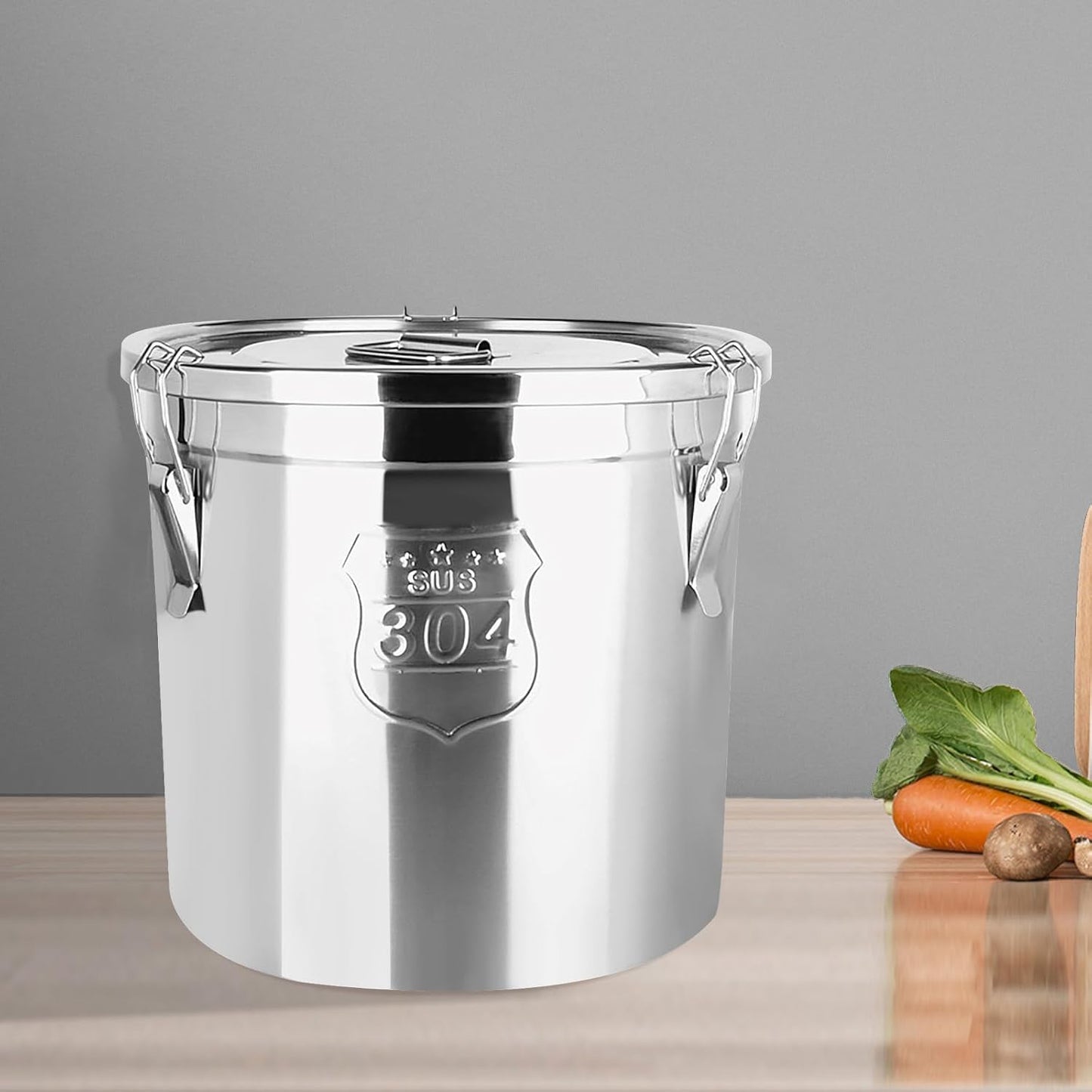 6L Stainless Steel Storage Bucket, Food Storage Containers With Lids and Sturdy Locking Clamp, 10-21lbs Metal Storage Bucket for Rice, Flour, Grain, Coffee Bean(6L)