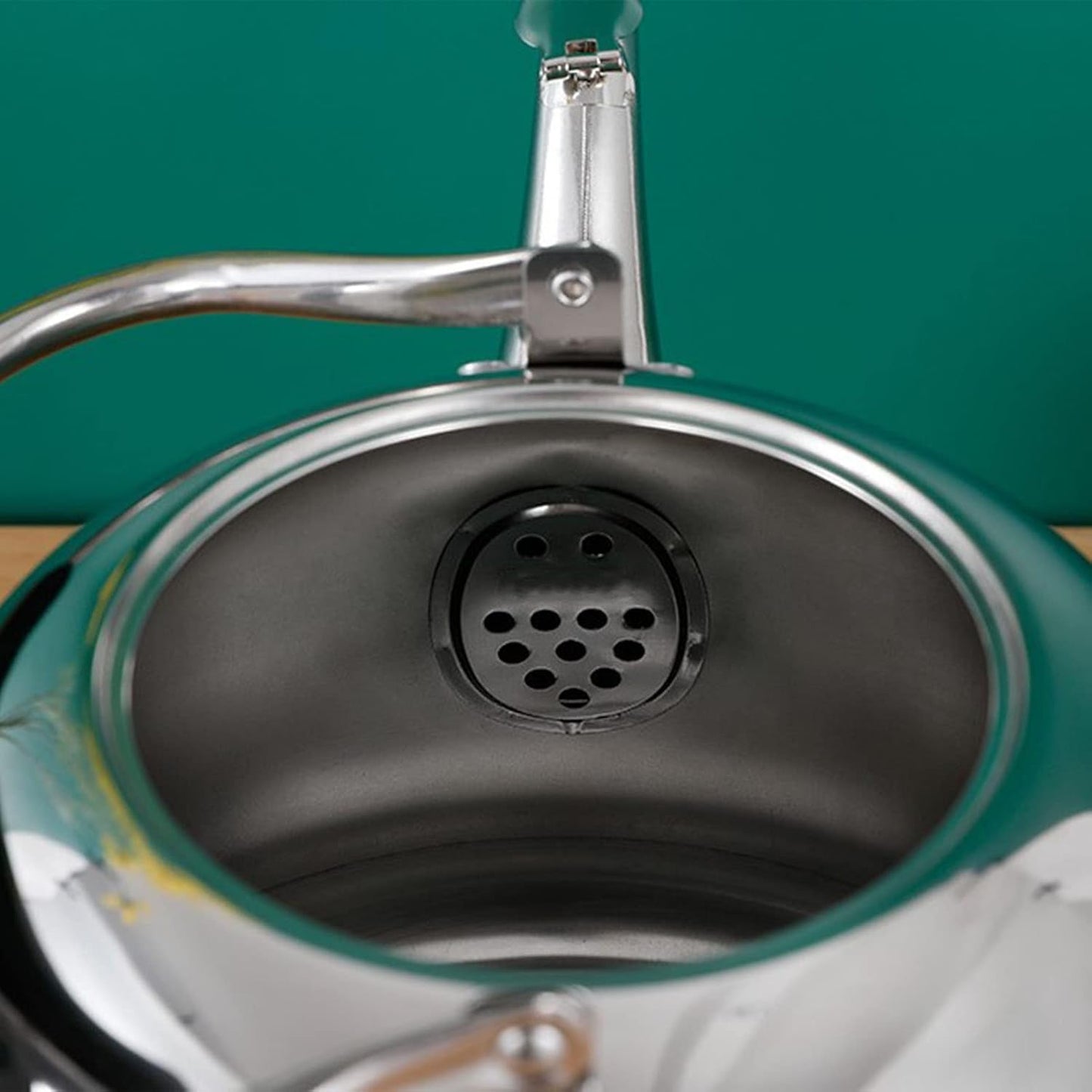 Whistling Tea kettle, 2L Stainless Steel Tea Kettle Stovetop With Anti-Hot Handle, Hot Water Boiling Tea Pots For Stove Top - Silver