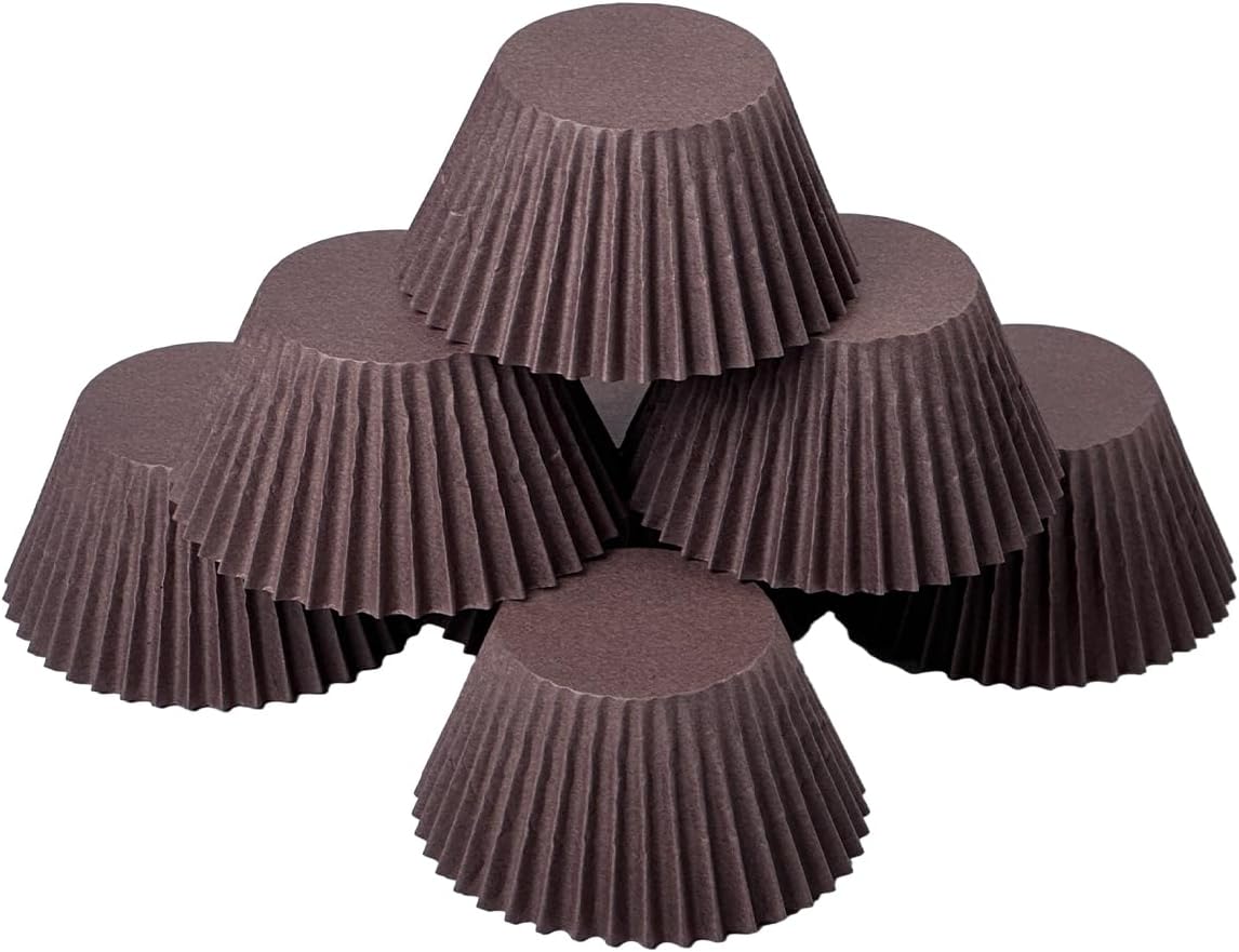 qiqee 300 Count Jumbo Cupcake Liners Coffee Muffin Liners Food Grade Jumbo Size Baking Cups Paper No Smells（Large Size）