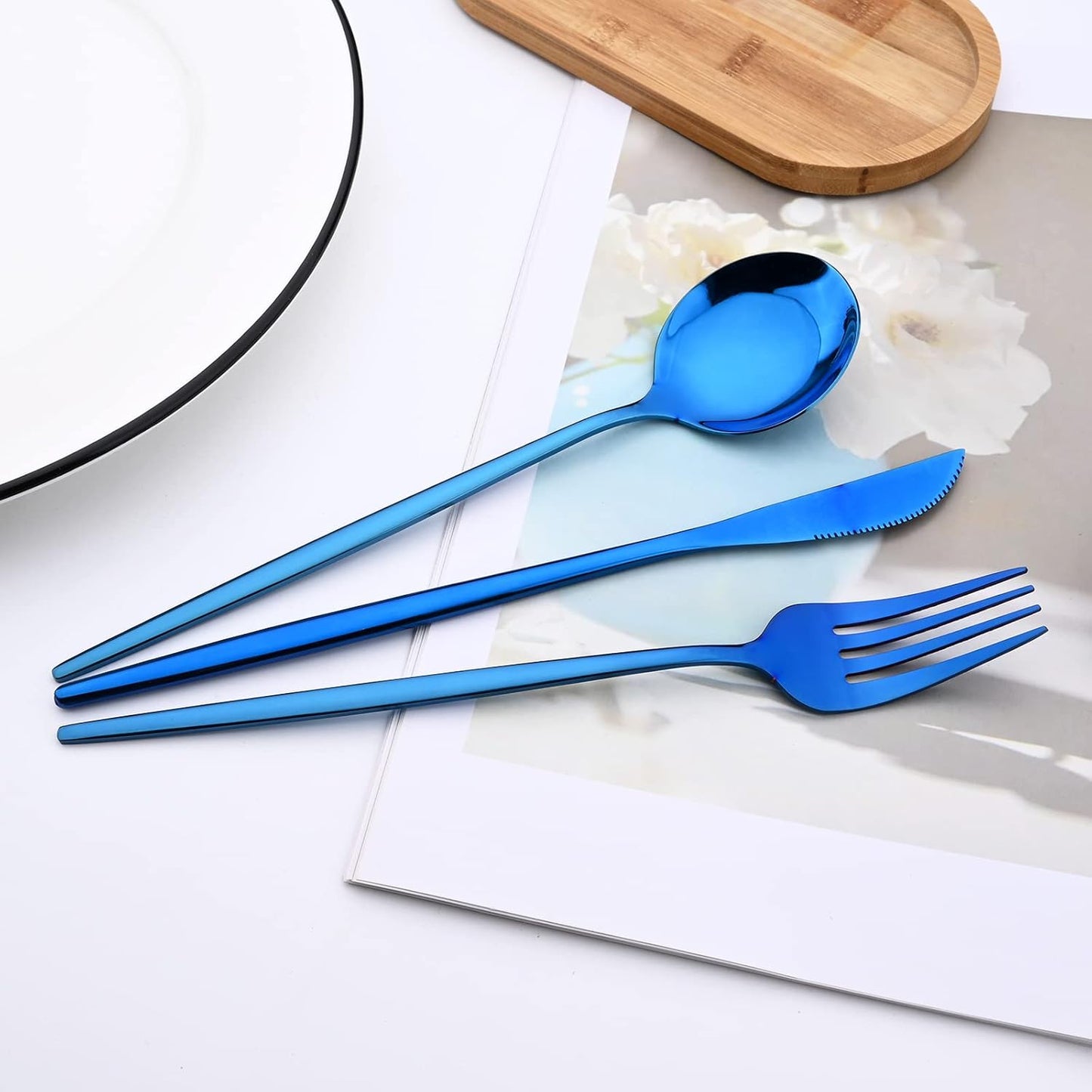 24-Piece Mirror Blue Polished Flatware, 18/0 Stainless Steel Dinnerware Set Include Knife Fork Spoon Teaspoon Cutlery Set For Home Restaurant and Party Service For 6, Dishwasher Safe