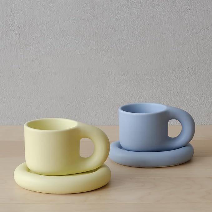 WENSHUO Chubby Funny Coffee Mug, Novelty Cute Cup and Saucer, Matte Crème, 9 oz