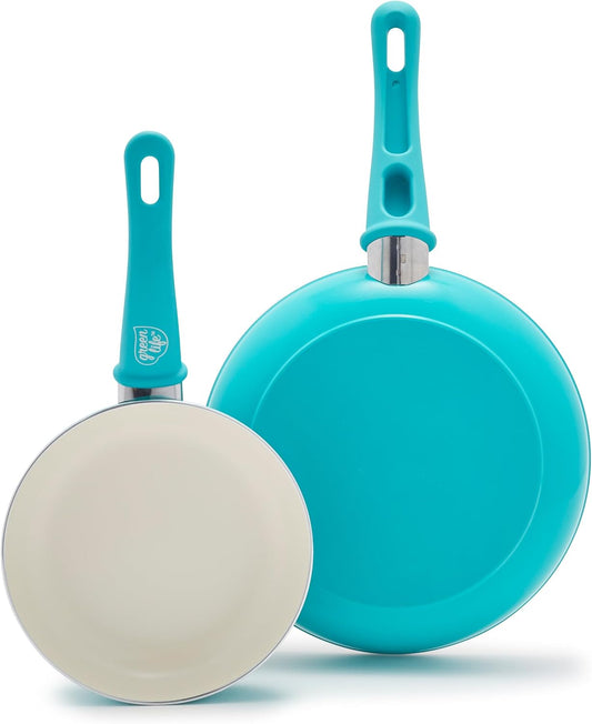 GreenLife Non Stick Fry Pan Set (7" & 10"), Non-Toxic PFAS-Free Ceramic Skillets, Dishwasher & Oven Safe, Egg Omelet Frying Pans, Stay- Cool Handles, Kitchen Home Cooking Essentials, Caribbean Blue