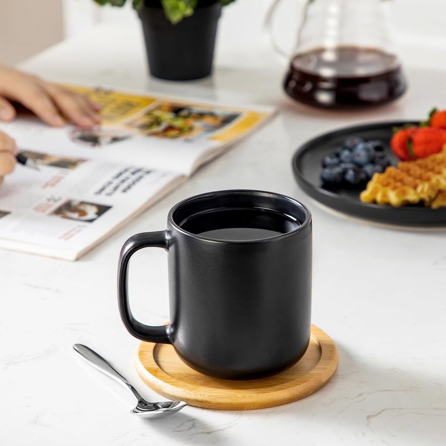 vancasso Stoneware Coffee Mugs Set, 16 oz Ceramic Coffee Cups for Americano Hot Tea Iced Coffee Cold Brew Cocoa Milk Mugs Set of 6, Dishwasher & Microwave Safe, Matte Black