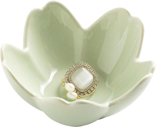 Flower Ring Holder Dish, Ceramic Jewelry Tray Dish, Small Trinket Dish, Jewelry Plate Bowl, Cute Jewlery Ring Holder Dish, Aesthetic Room Decor, Christmas Birthday Gifts for Women, 1 pack (green)