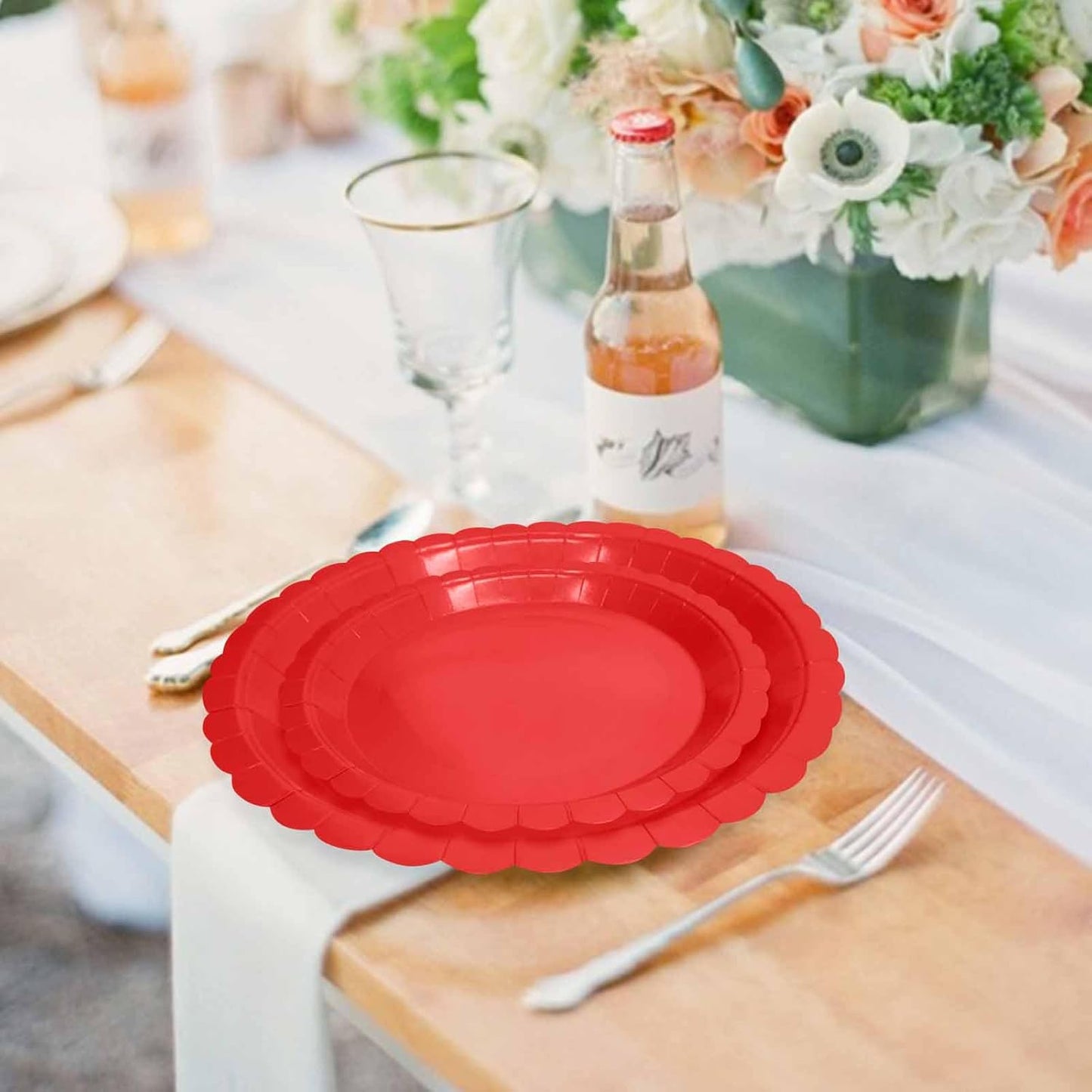 50 Pcs Red Scalloped Paper Plates 25 × 7'' and 25 × 9'' Disposable Red Scalloped Dinner Plates for Wedding Baby Shower Birthday Party Disposable Dessert Plate