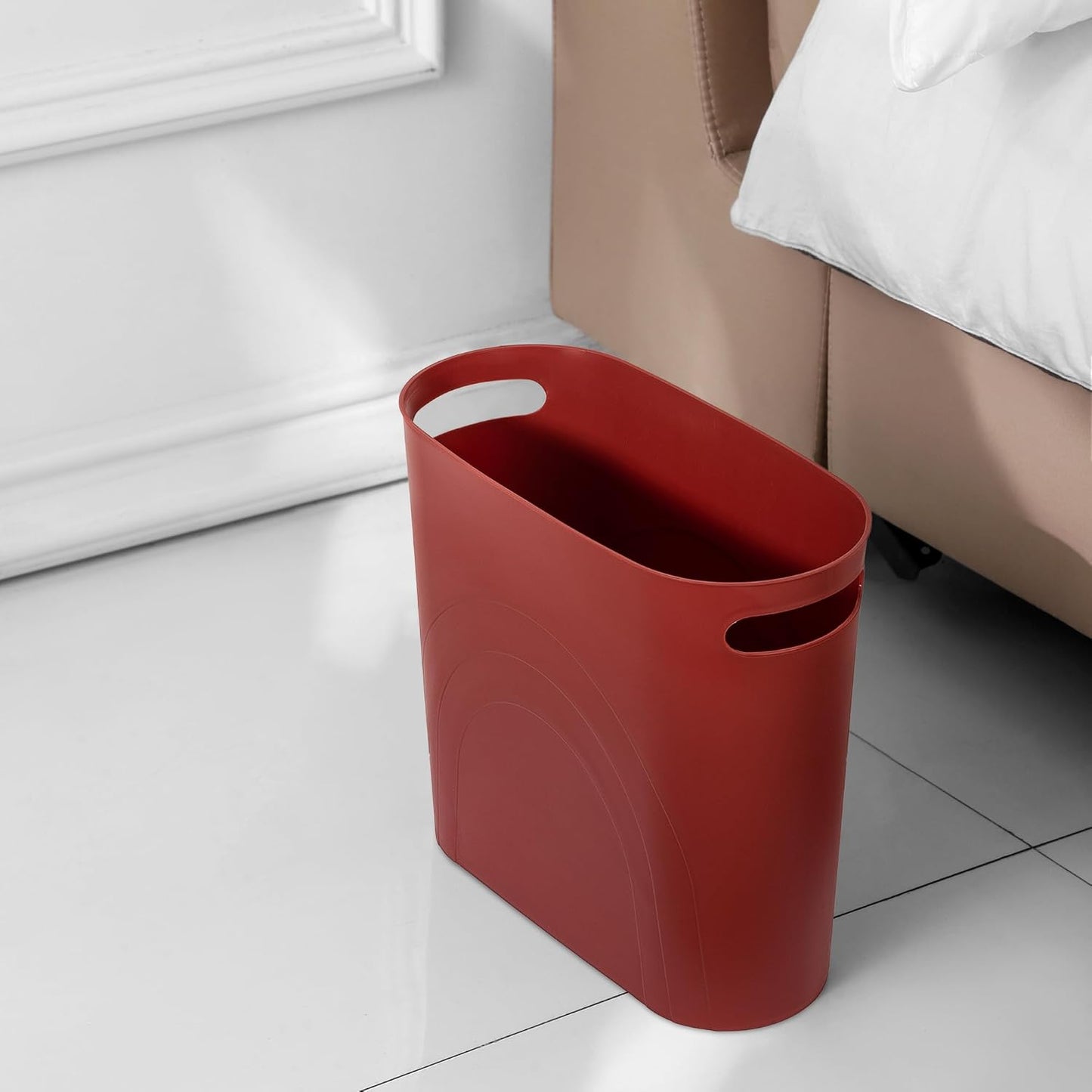 rejomiik Small Trash Can, 3.5 Gallon Slim Garbage Can Plastic Waste Basket with Handles Container Bin for Narrow Spaces Bathroom, Bedroom, Kitchen, Office at Home, Red