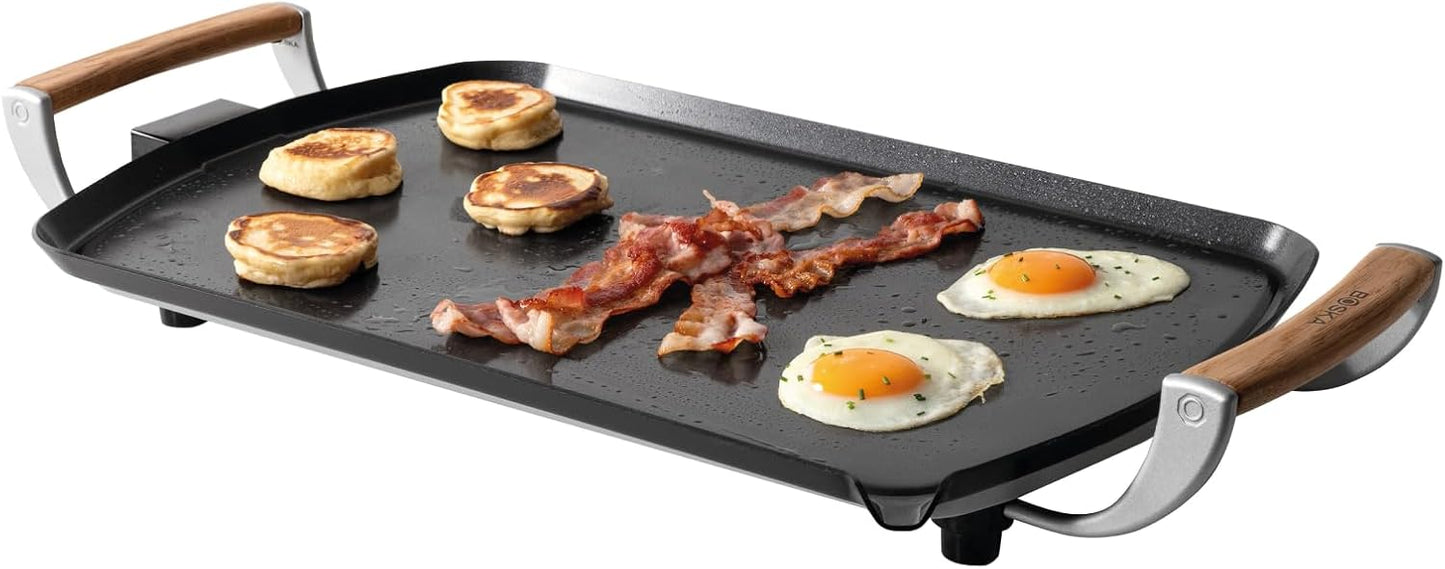 Boska Electric Griddle Pro – PFAS-Free Ceramic Nonstick Surface – Adjustable Heat up to 420°F – Grease Drain Spout – Oak Wood Handles – Black