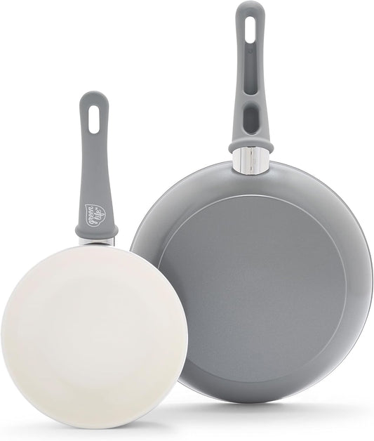GreenLife Non Stick Fry Pan Set (7" & 10"), Non-Toxic PFAS-Free Ceramic Skillets, Dishwasher & Oven Safe, Egg Omelet Frying Pans, Stay- Cool Handles, Kitchen Home Cooking Essentials, Gray