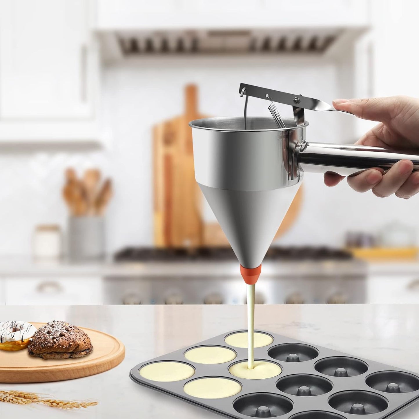 20oz Pancake Batter Dispenser, Stainless Steel Funnel Cake Dispenser with Stand Heavy Duty Baking Tool for Cupcake Waffles Cakes, Caliber: 0.31"/0.47"/0.55"/0.67"