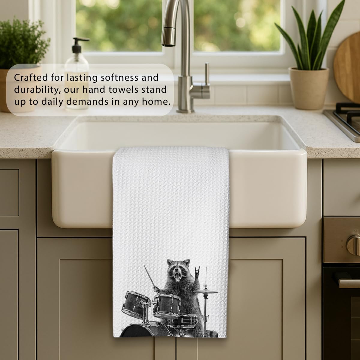 Cute Raccoon Kitchen Towels 1 PCS, Funny Racoon Gifts for Women, Raccoon Decor Hand Towels for Bathroom, Cute Animal, Women, Pet Owners Housewarming-A04