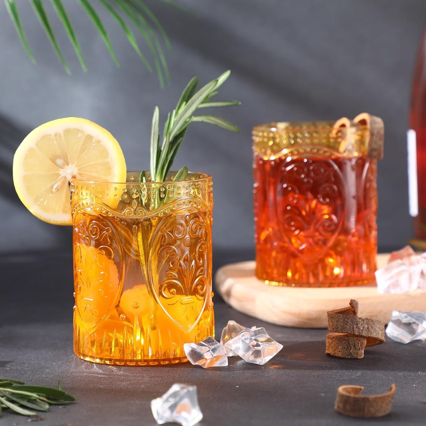 24 Plastic Vintage Drinking Glasses 8.5oz Stemless Retro Embossed Wine Glasses Shatterproof Reusable Cups for Baby Shower Wedding Reception Grand Event Party (Yellow)