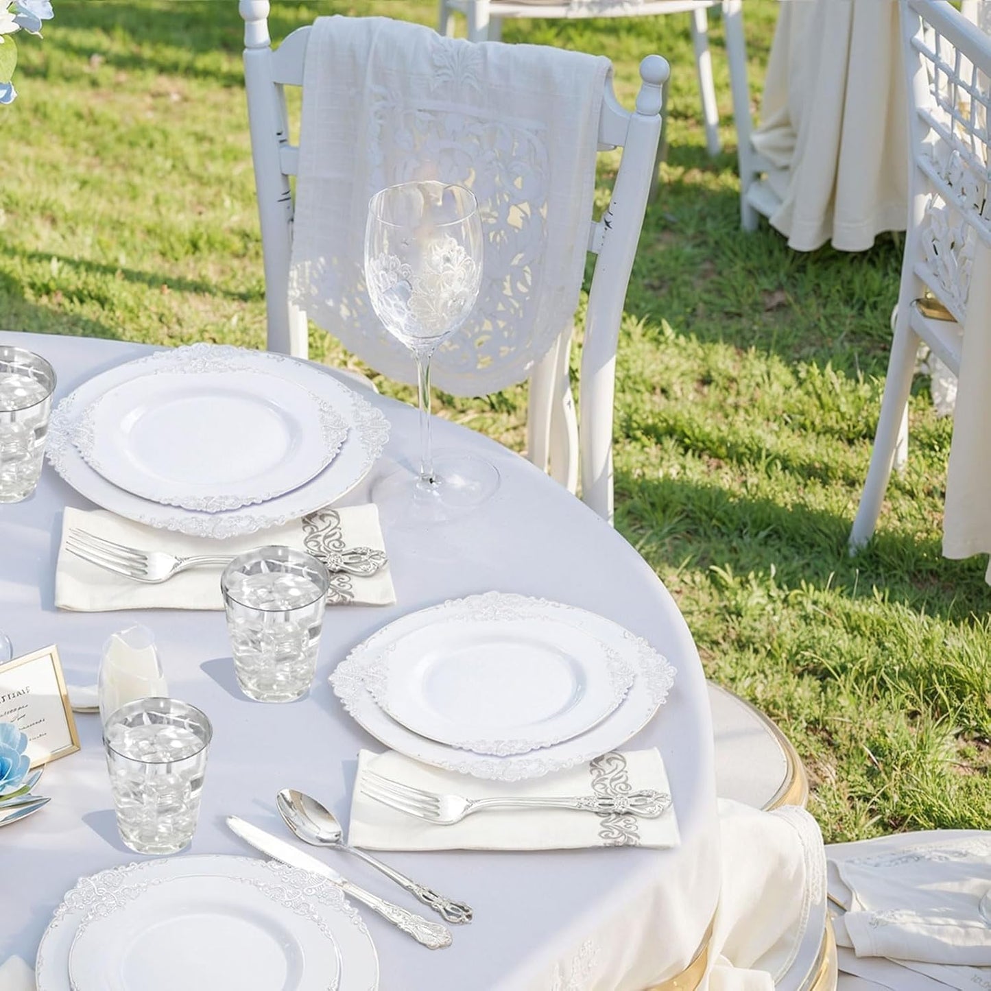 YOUBET 700PCS Silver Plastic Plates - White and Silver Disposable Plates - Silvery Plastic Dinnerware Set - Include 200 Plates, 300 Heavy Duty Silverware, 100 Cups and 100 Napkins for Wedding & Party