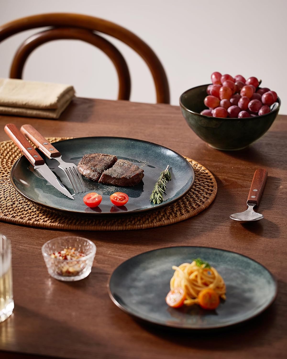 Famiware Ocean Round Plates and Bowls Set, 18 Pieces Dinnerware Sets, Dishes Set for 6, Reactive Glaze, Microwave and Dishwasher Safe, Scratch Resistant, Deep Forest