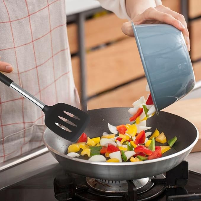 Large Cooking Utensils Set of 4Silicone Slotted&Solid Spatula and Spoon,Non-stick&Heat Resistant Silicone Kitchen Utensils,Ideal Kitchen Cookware for Turning, Fried, Draining, Mixing (Black)