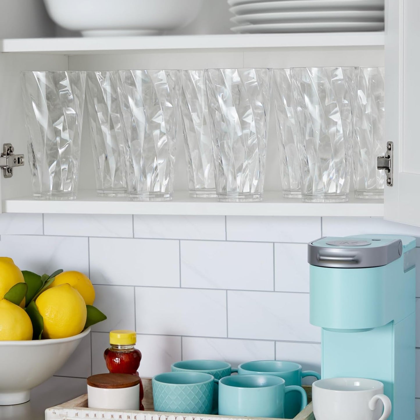 US Acrylic Optix Plastic Reusable Drinking Glasses (Set of 8) 26oz Iced-Tea Cups in Clear | BPA-Free Tumblers, Made in USA | Top-Rack Dishwasher Safe