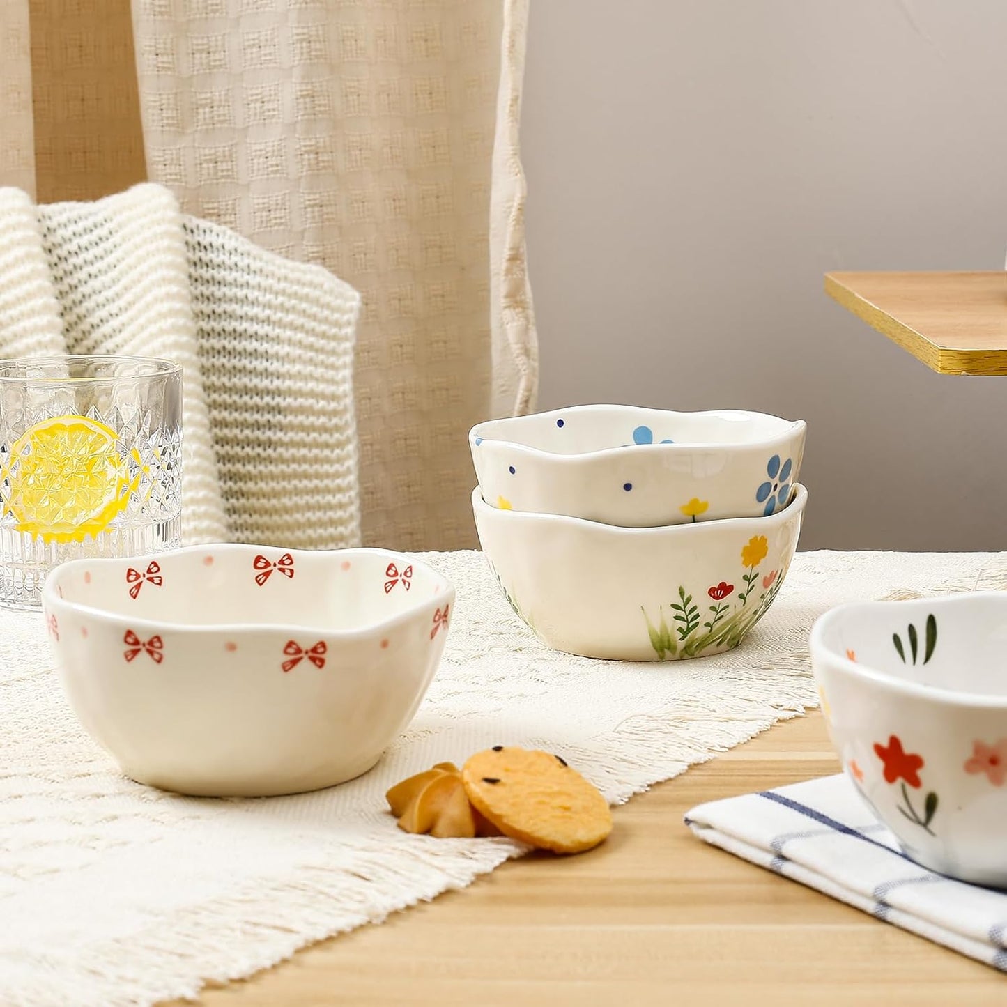 Koythin Ceramic Cereal Bowl, Cute Flowers Pattern Kitchen Bowls for Cereal, Salad, Pasta, Soup, Dessert, Serving, Home Decor, Microwave and Dishwasher Safe (Pink Bow)