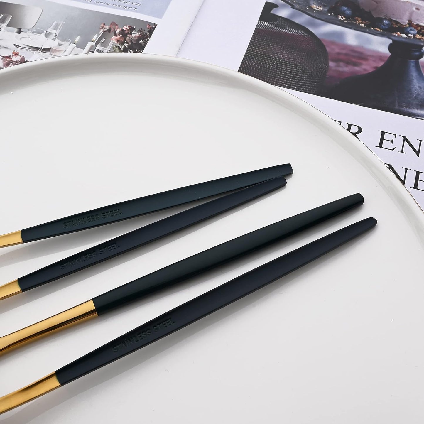 Silverware Set – 20 Piece Family Dinnerware Set – Flatware Set Service For 4 – Green Gold Tableware Sets – Cutlery Great For Family Gatherings & Daily Use – Spoons, Knives, Forks