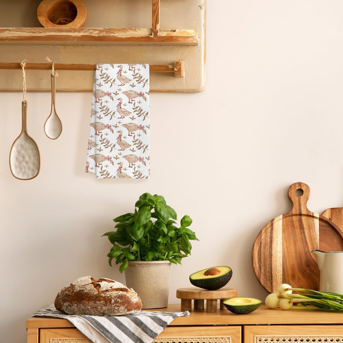 Coquette Pink Bow Silly Goose Kitchen Towels, Rustic Botanical Goose Decorative Hand Towels for Bathroom, Cottagecore Farm Animal Dish Tea Towels for Kitchen Decor, 16x24 Inches