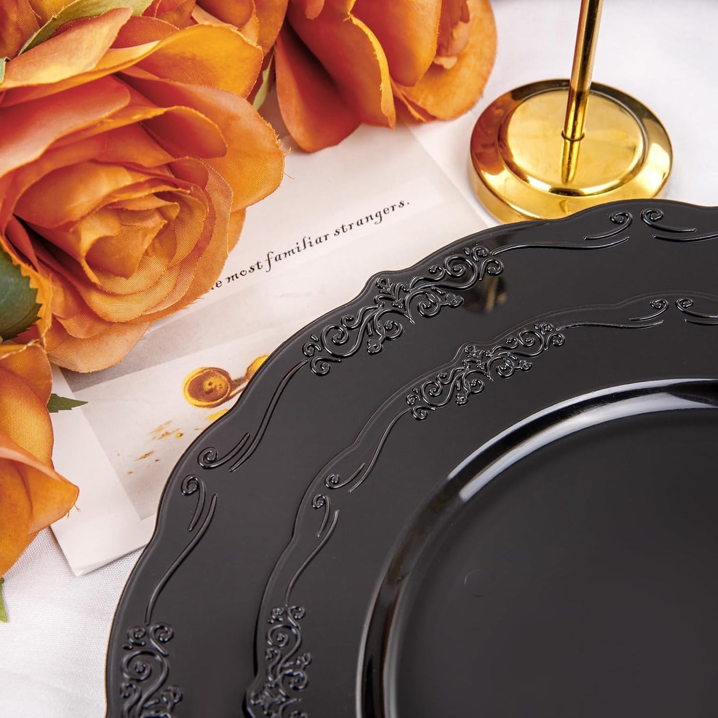 DaYammi 150Pcs Black Plastic Plates & Gold Plastic Silverware,Black Disposable Plates Set Include 30 Dinner Plate, 30 Dessert Plate,30 Golden Knives,30 Gold Forks,30 Golden Spoons for Halloween Party