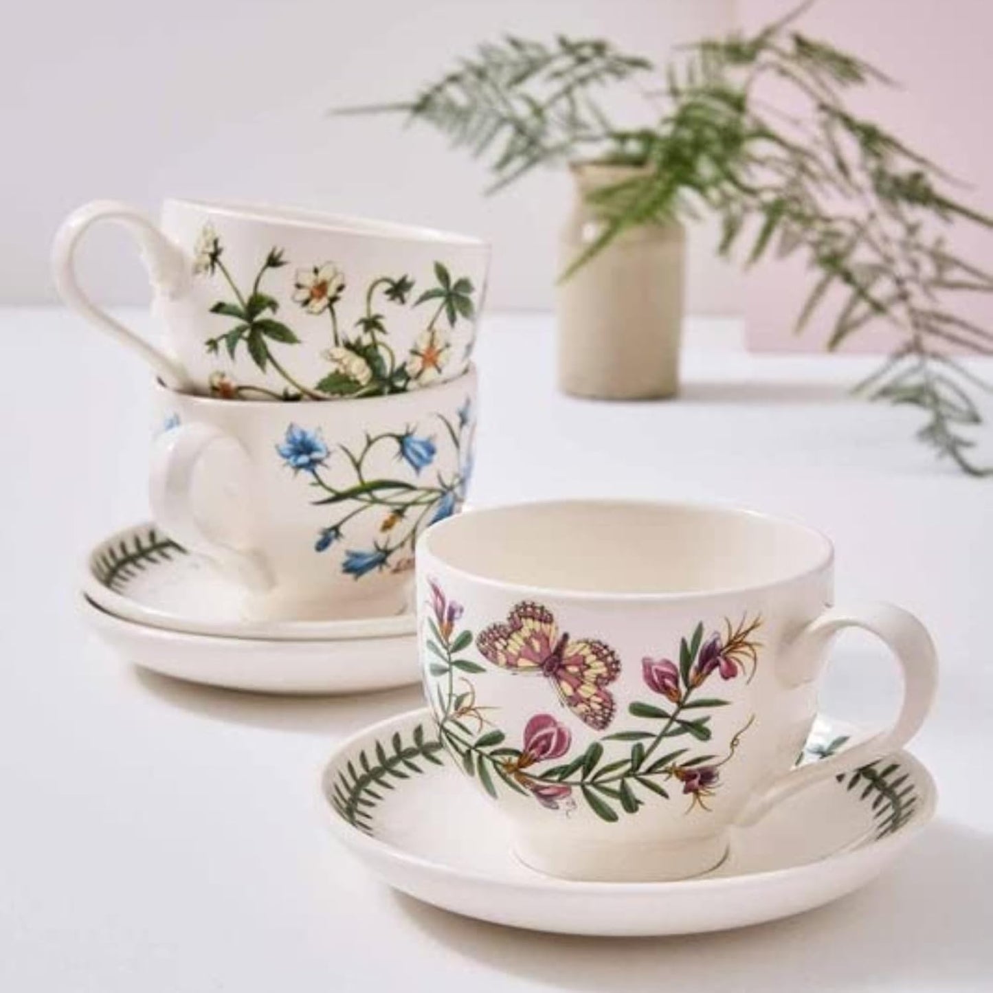 Portmeirion Botanic Garden 10oz Teacup and Saucer - Set of 6 | Assorted Floral Motifs | Fine Earthenware | Chip Resistant Glaze | Dishwasher, Microwave, Freezer, Oven Safe | Made in England