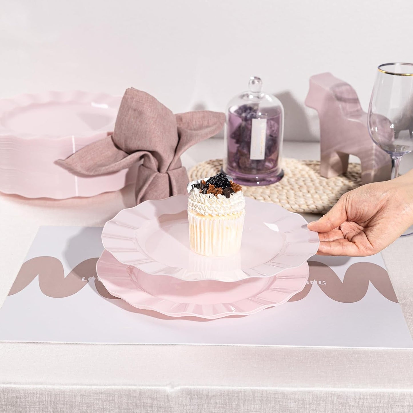 72 Pack Pink Plastic Plates, 10" Disposable Wave Dinner Plates Elegant Heavy Duty Serving Dishes for Party, Wedding, Thanksgiving, Christmas