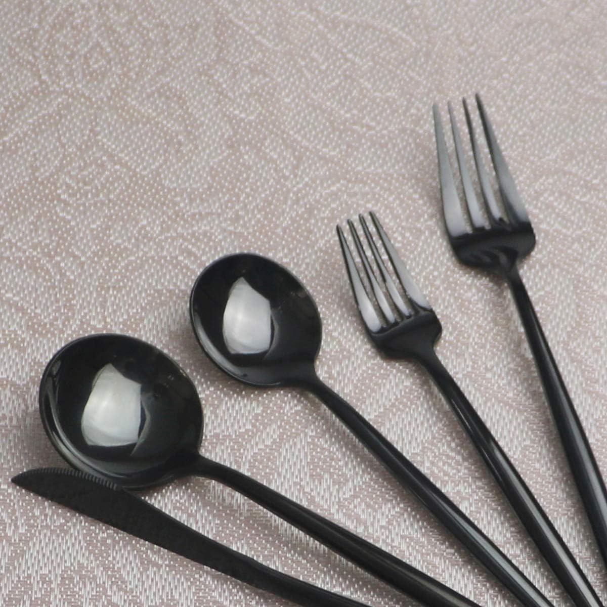 Gugrida Portable Silverware Set - 20-Piece Flatware Cutlery Set - 18/10 Stainless Steel - Mirror Polishing Black - Travel Elegant Modern Utensils - Service for 4 Include Steak Knife Dinner Fork Spoon