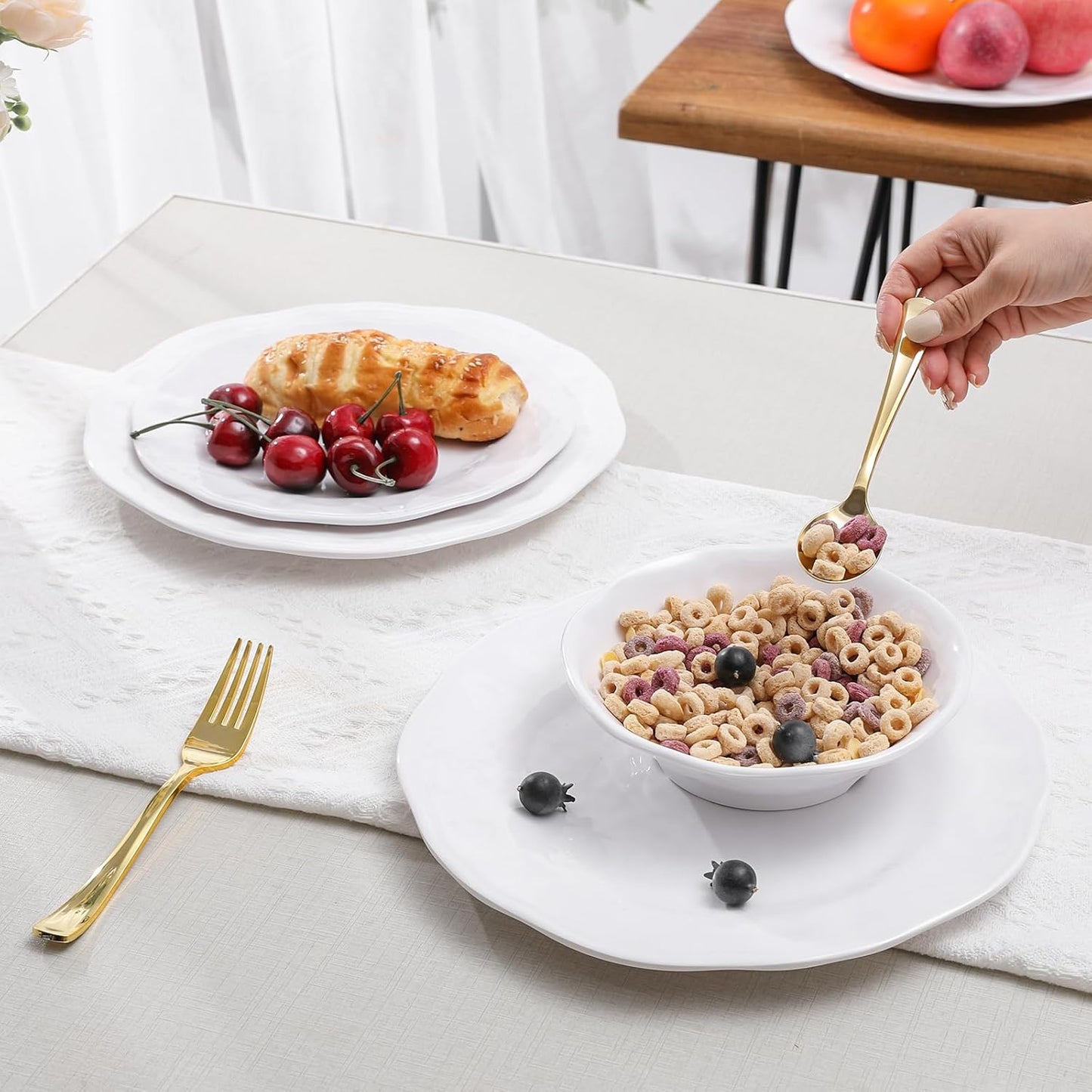 White Melamine Dinnerware Set, 18 Pcs Lightweight and Unbreakable Outdoor Plates and Bowls Sets, Camping Melamine Dishes Set for 6, Chip Resistant Kitchen Plates for Indoor and Outdoor Use