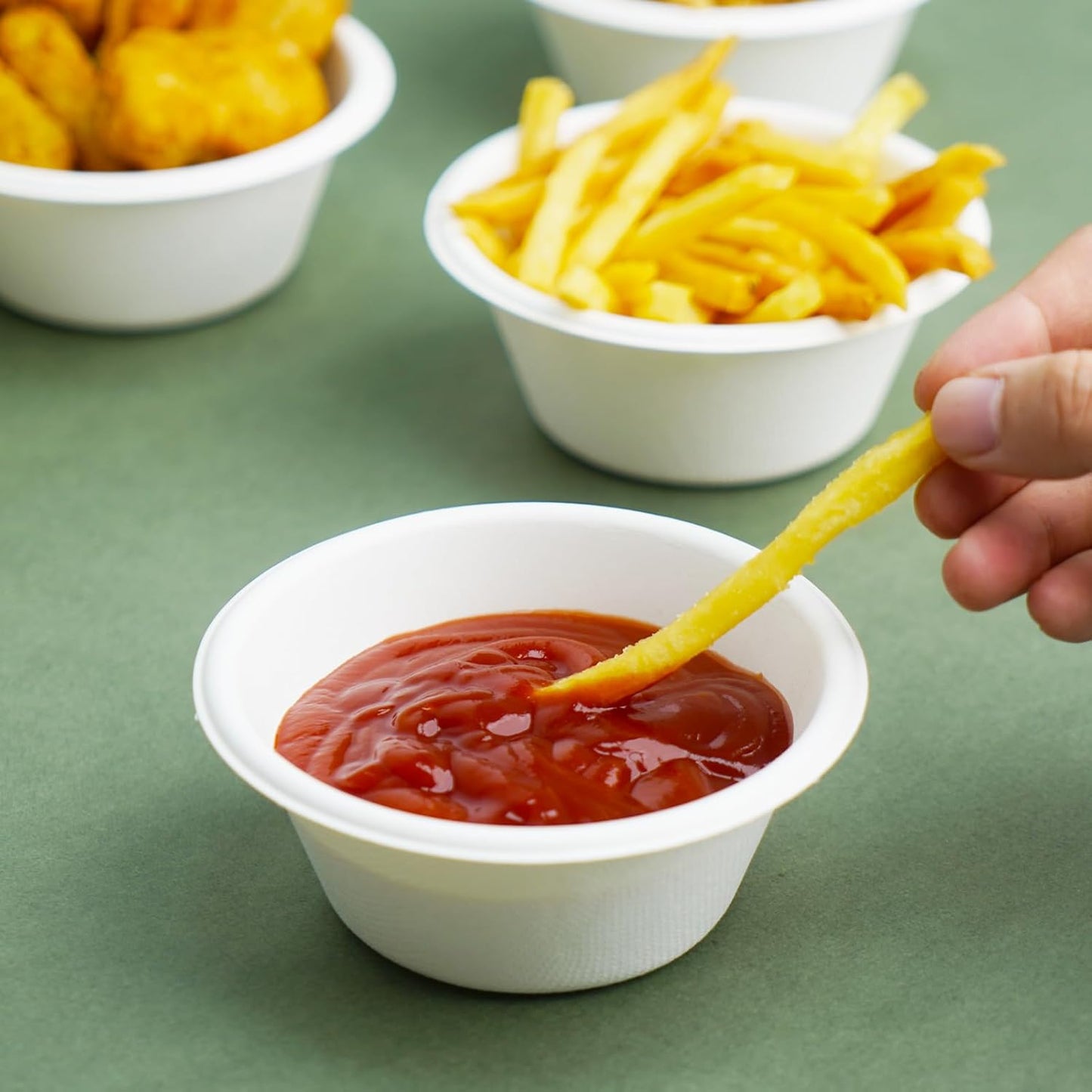 200 Count 8 oz Paper Bowls, Small Disposable Compostable Bowls, Heavy Duty Biodegradable Sugarcane Bagasse Bowl for Snacks, Fruits, Desserts, White