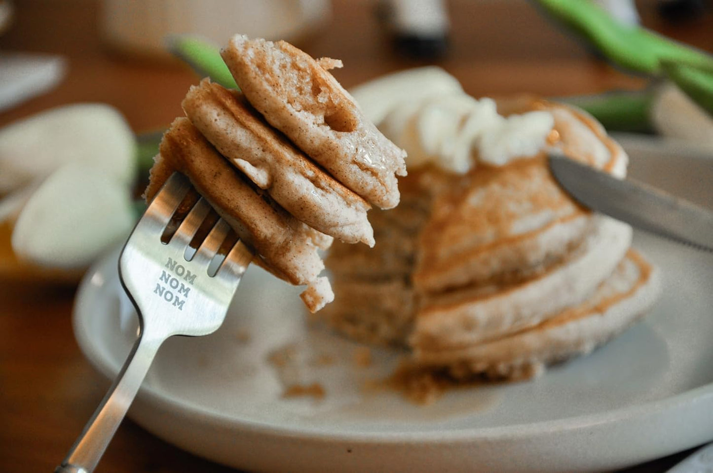 Fun Lightweight Stainless Steel Flatware Set with Walnut (4 Sets, NOM CHOP SLURP)