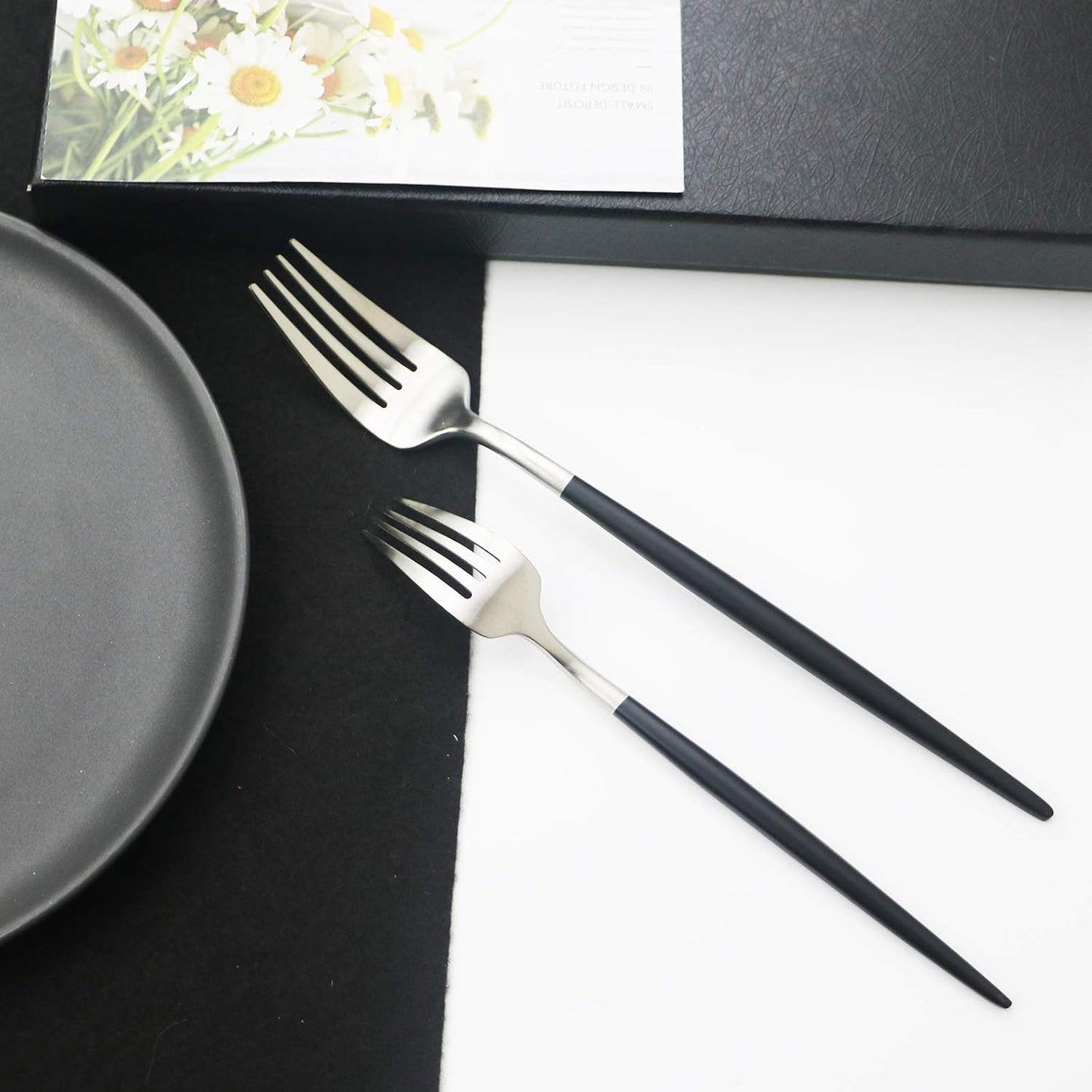 JASHII 18/10 Black Handle Flatware Silver Silverware Set 304 Stainless Steel Flatware Cutlery Set| 24-Piece Adaline Royal Modern Satin Finish| BEST Birthday Wedding Gift (Black Handle Silver 4 Sets)