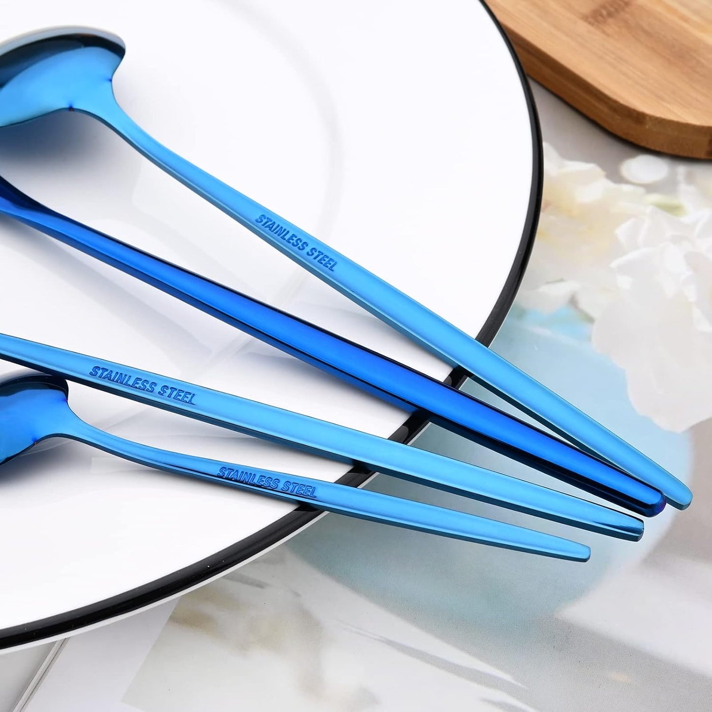 24-Piece Mirror Blue Polished Flatware, 18/0 Stainless Steel Dinnerware Set Include Knife Fork Spoon Teaspoon Cutlery Set For Home Restaurant and Party Service For 6, Dishwasher Safe