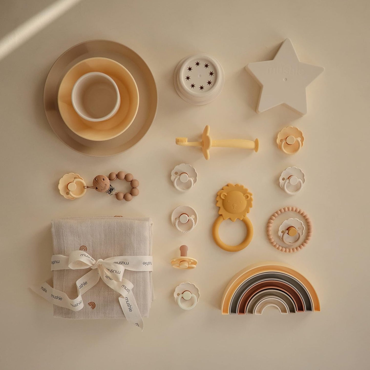 mushie Round Dinnerware Bowls for Kids | Made in Denmark, Set of 2 (Daffodil)