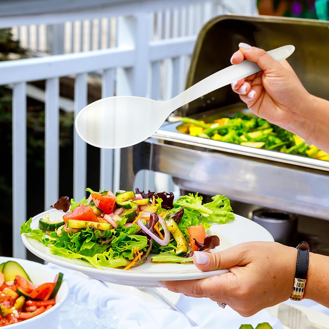 8 Pack 10" Large Reusable Plastic Serving Spoon Set, 4 Serving Spoons & 4 Slotted Spoons, Kitchen Mixing Serving Spoon for Buffet Chafing Dish Catering (Matte Clear, Not for Cooking)