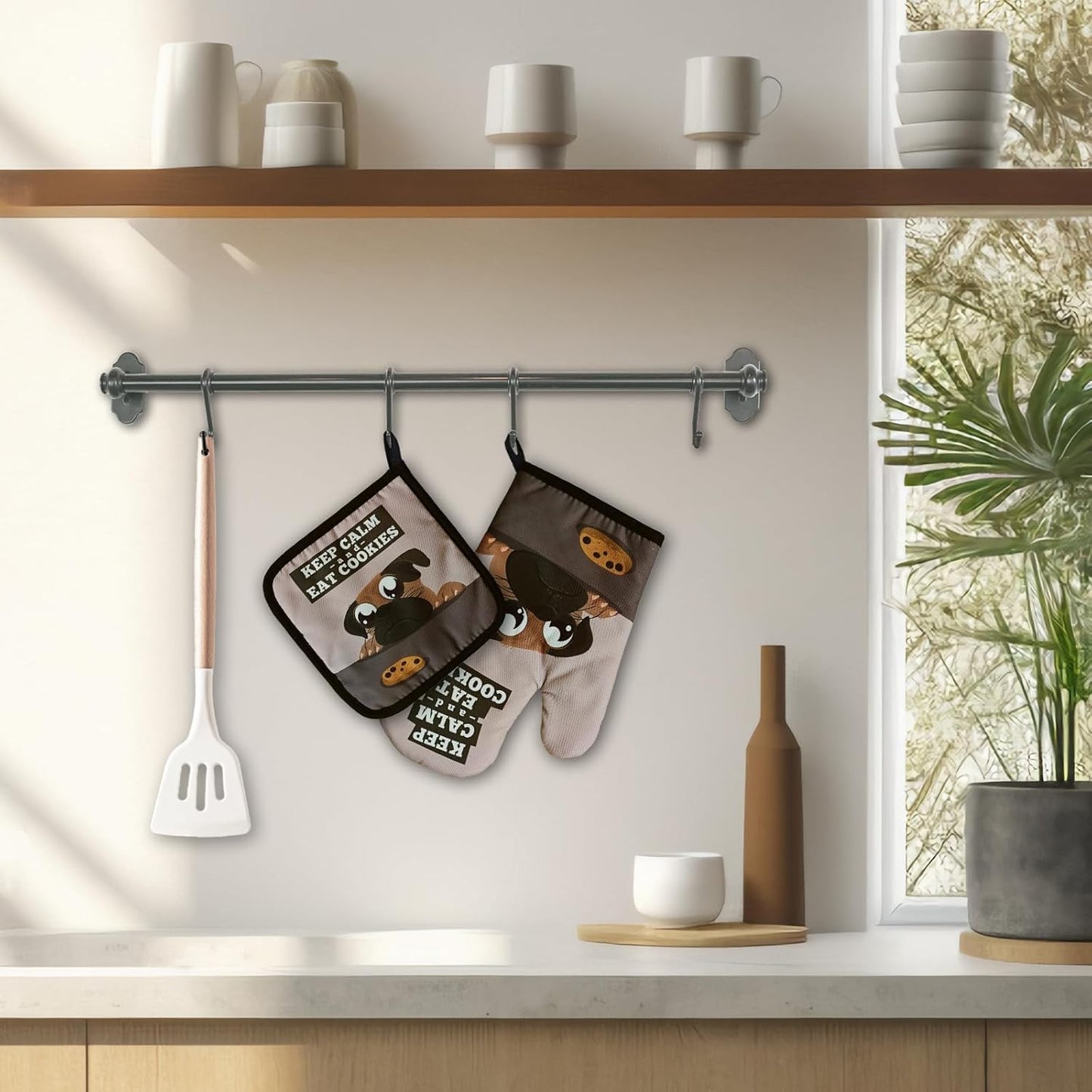 Funny Cookies Oven Mitts and Pot Holders（Set of 2） Keep Calm and Eat Cookies Heat Resistant Kitchen Mitts Silicone Non-Slip Oven Mitts Novelty Baking Gifts for Baker Chef Friend Cookie Lover