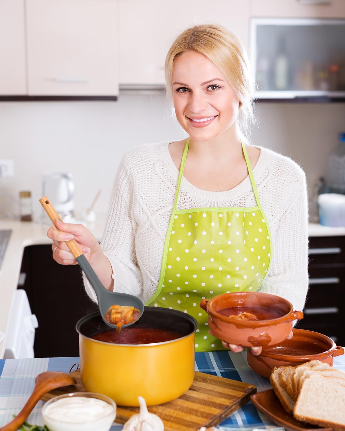 Pack of 2 Soup Ladle, Silicone Ladle Spoon with Wooden Handle, Large Non Stick High Heat Resistant Kitchen Utensils for Cooking, Stirring, Serving Soups(BLACK-GRAY)