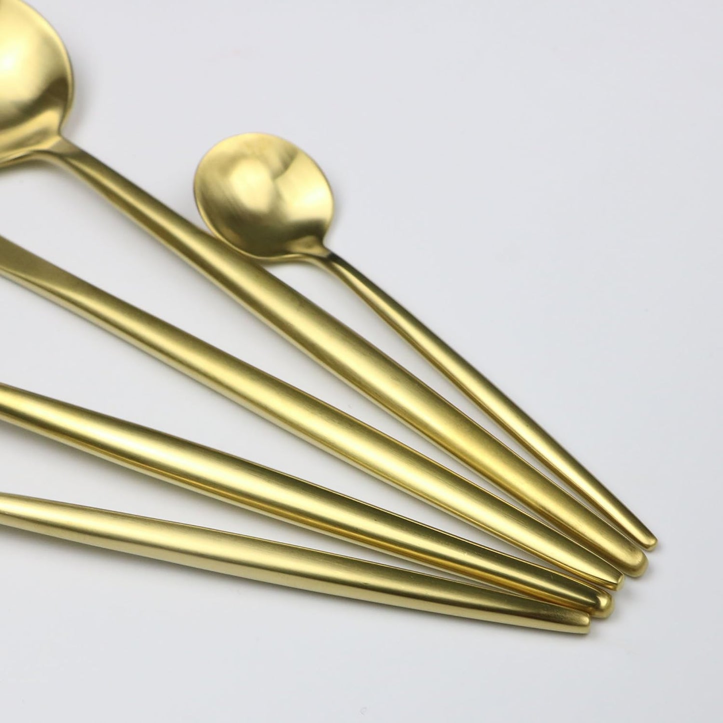 Customized 5-Piece 18/10 Stainless Steel Flatware Set, Serive for 1, With Fork Spoons Knife Teaspoon Dessert Fork for Home Kitchen Restaurant Hotel (Matt Gold)